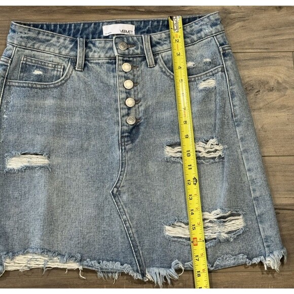 VERVET Medium Light Wash Cotton Denim Distressed Button Front Mini Jean Skirt - Picture 3 of 5